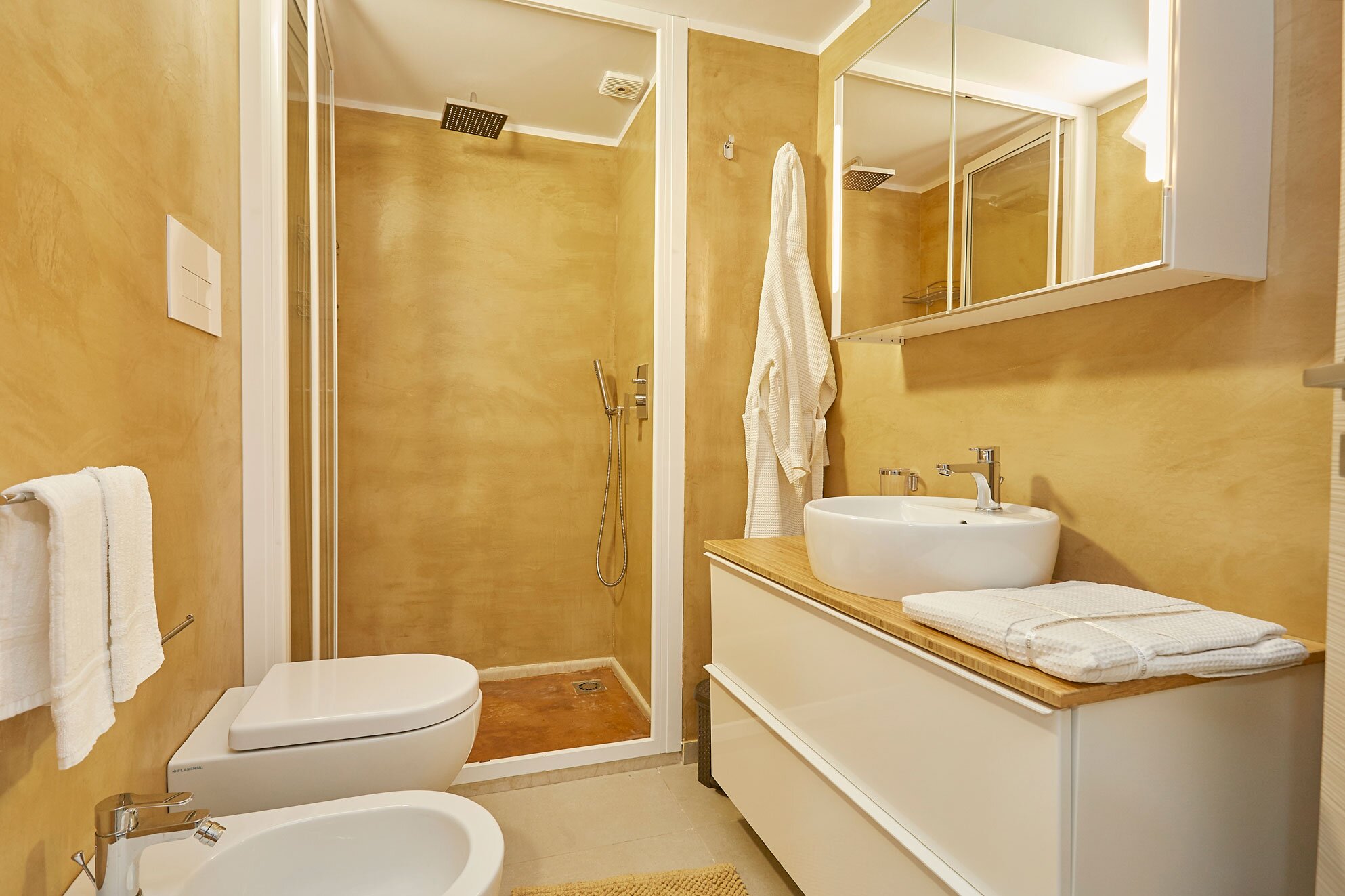 Islands View - Image 19