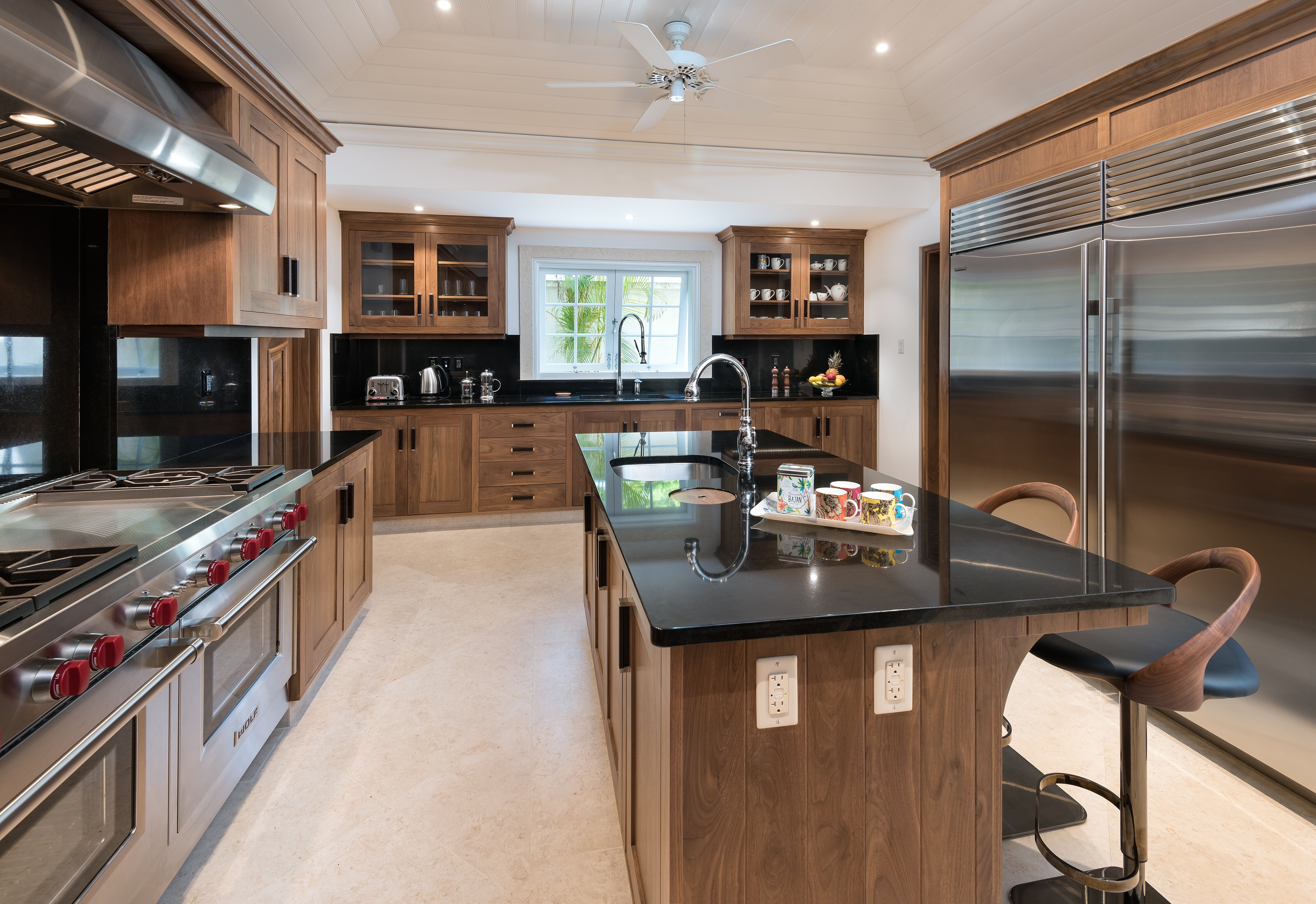 Hemingway House - Image 6