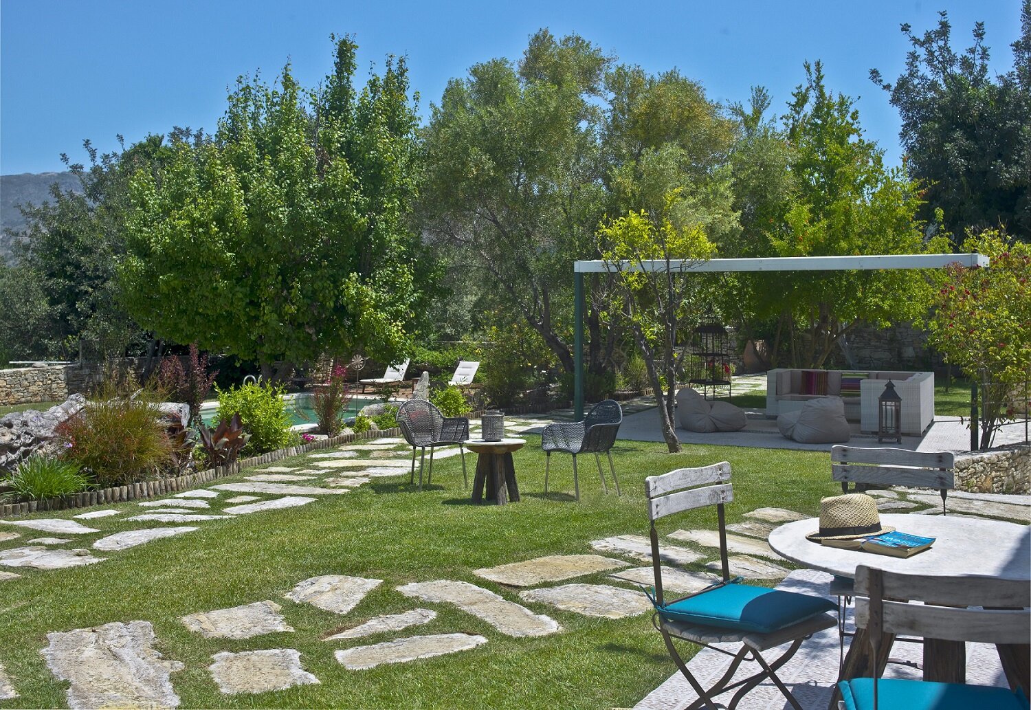 Shaded area with soft seating