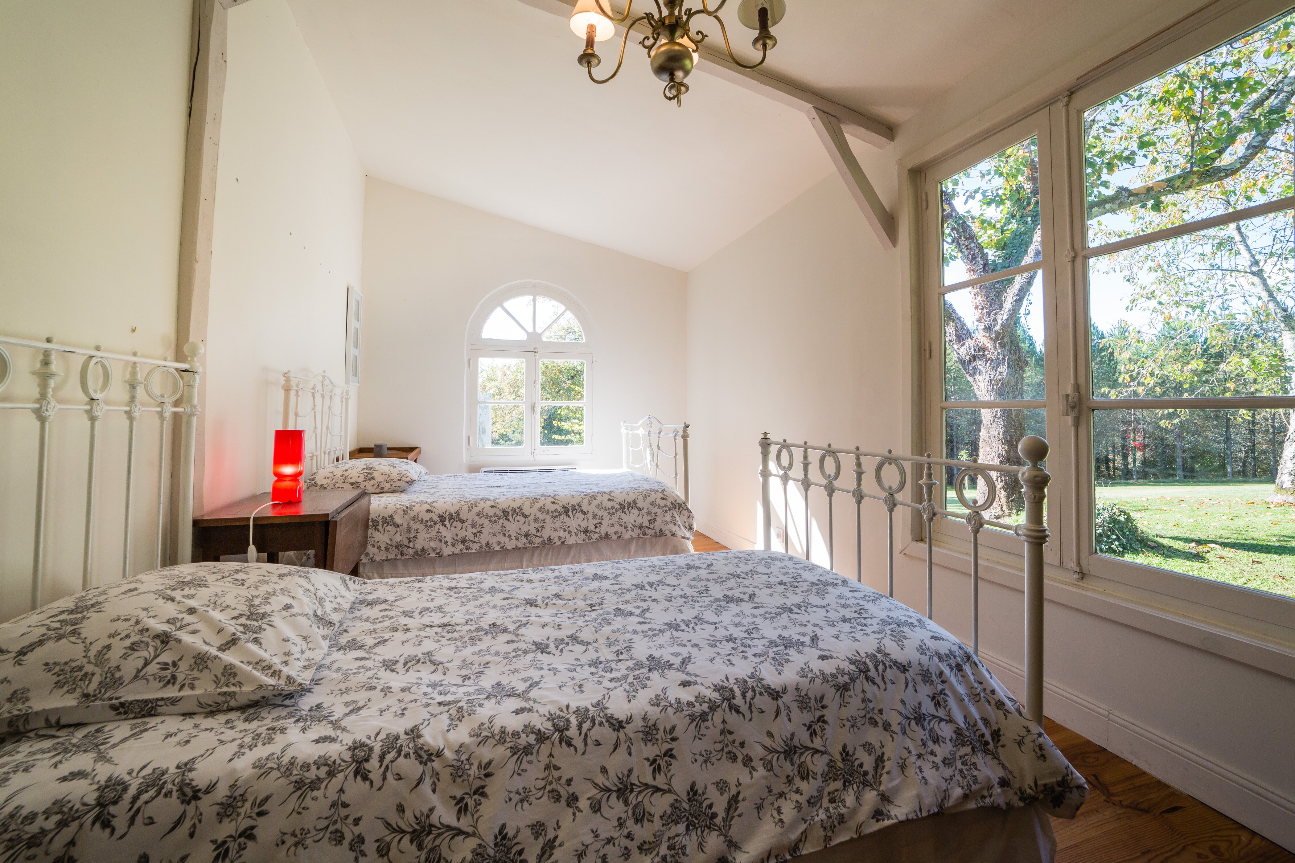 Maison de la Foret - Image 18