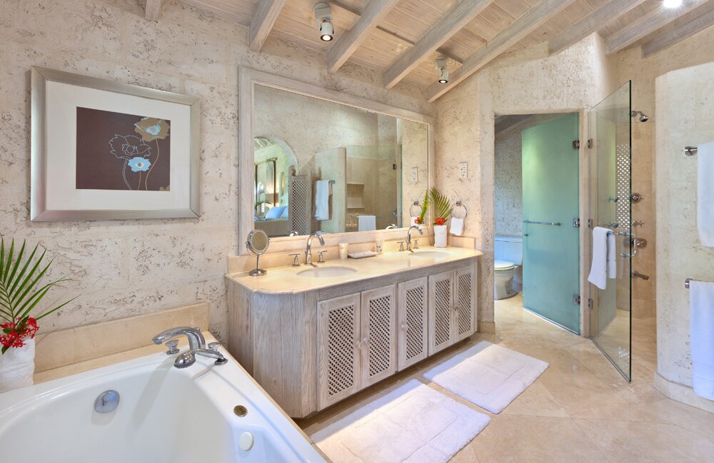 Bluff House - Image 5