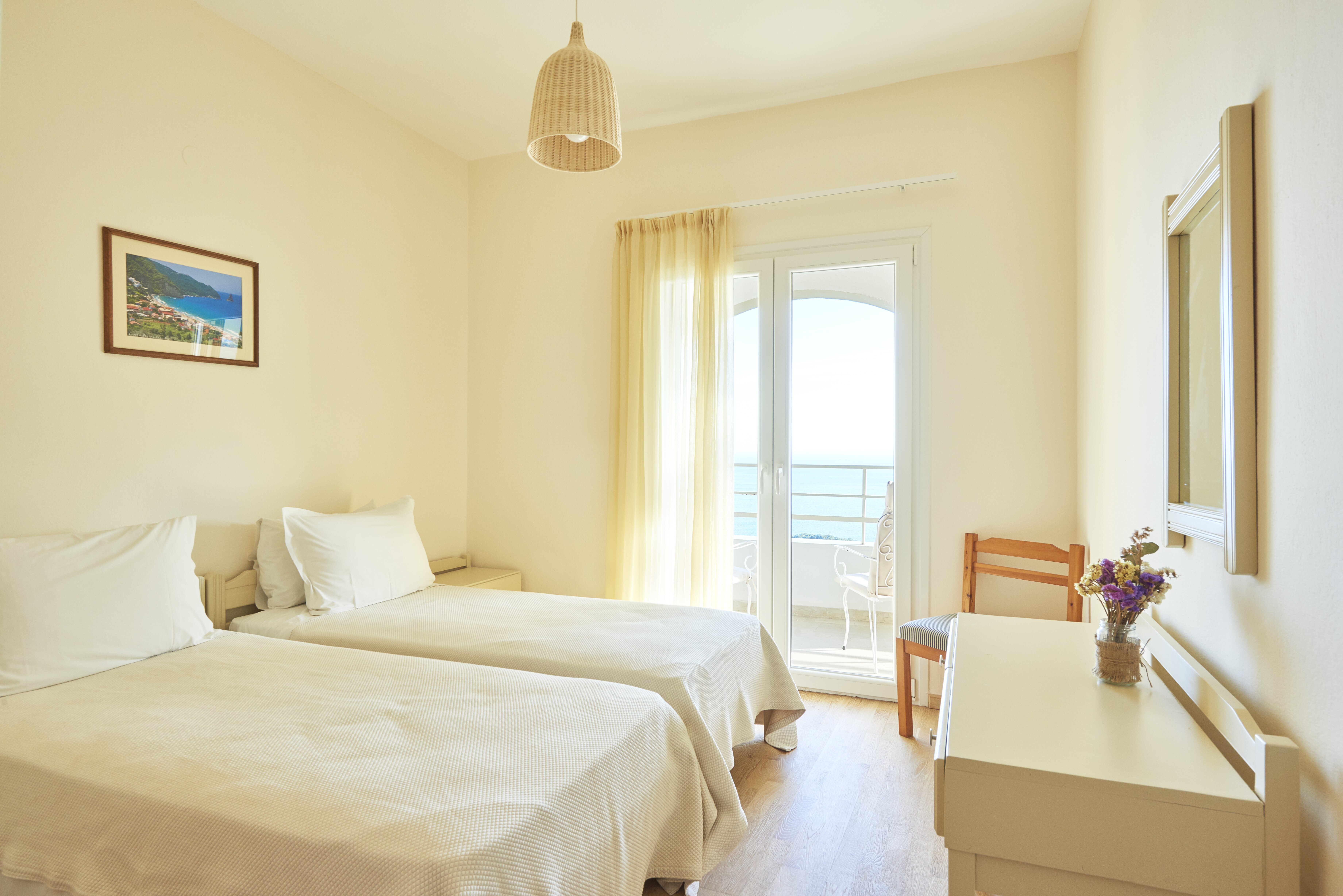 Vigla House - Image 8