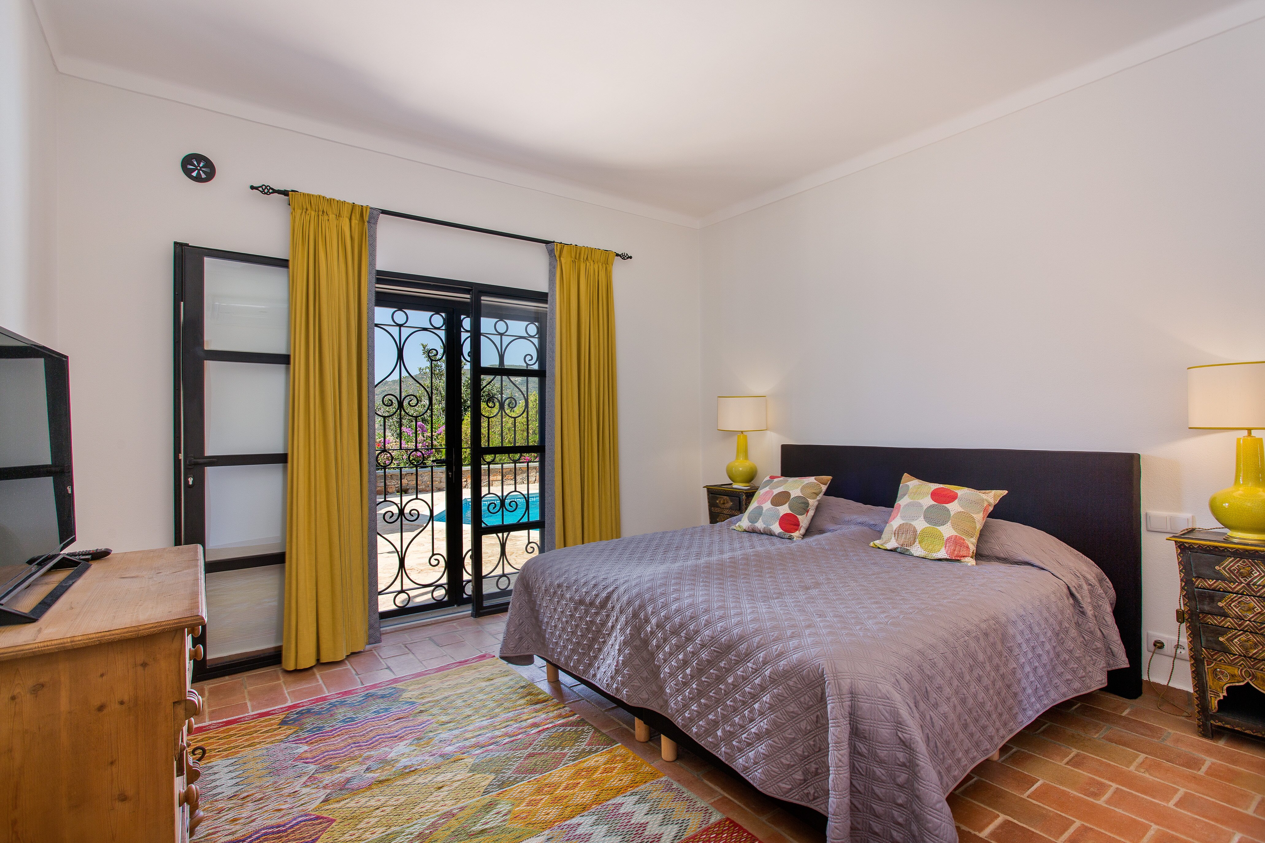 Casa Blanca - Image 15