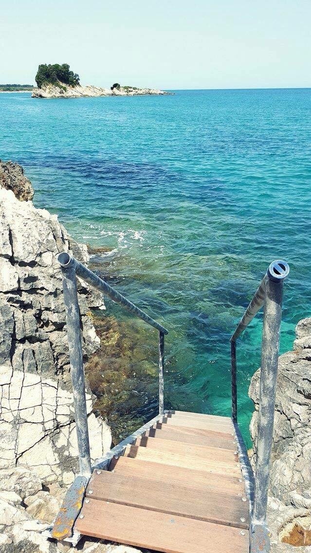 Akrothalassia - Image 11