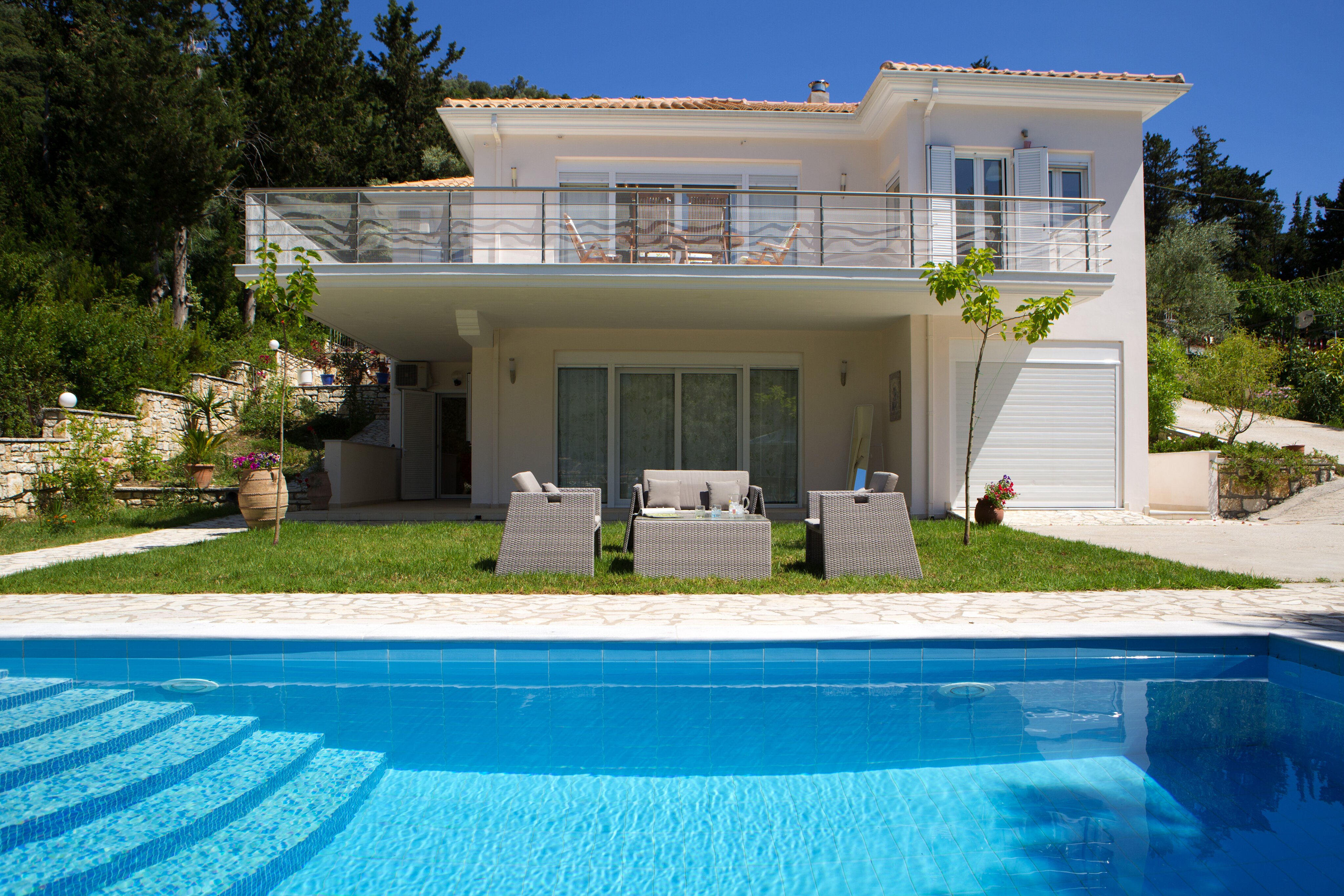 Water House - Image 5