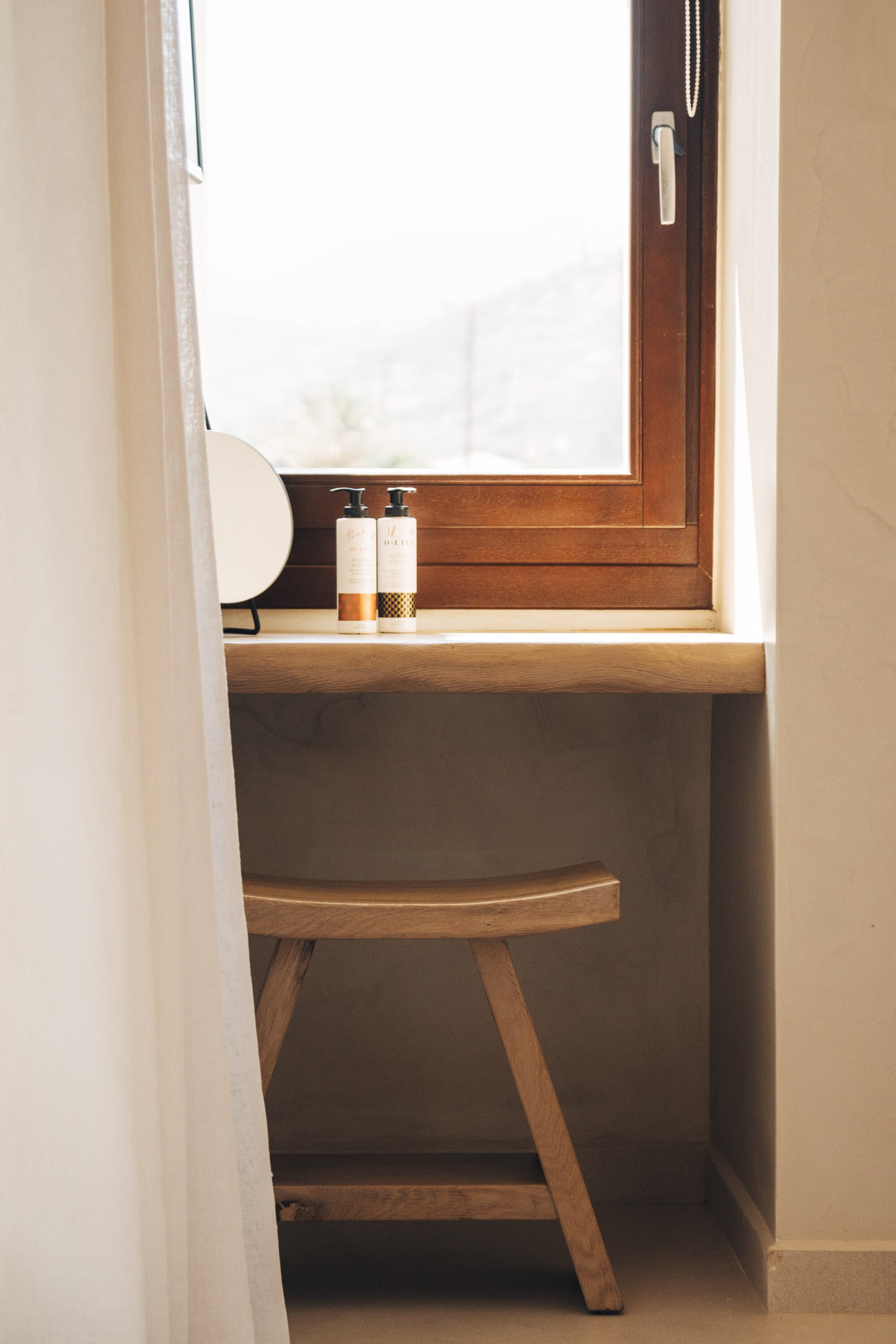 Luna House - Image 9