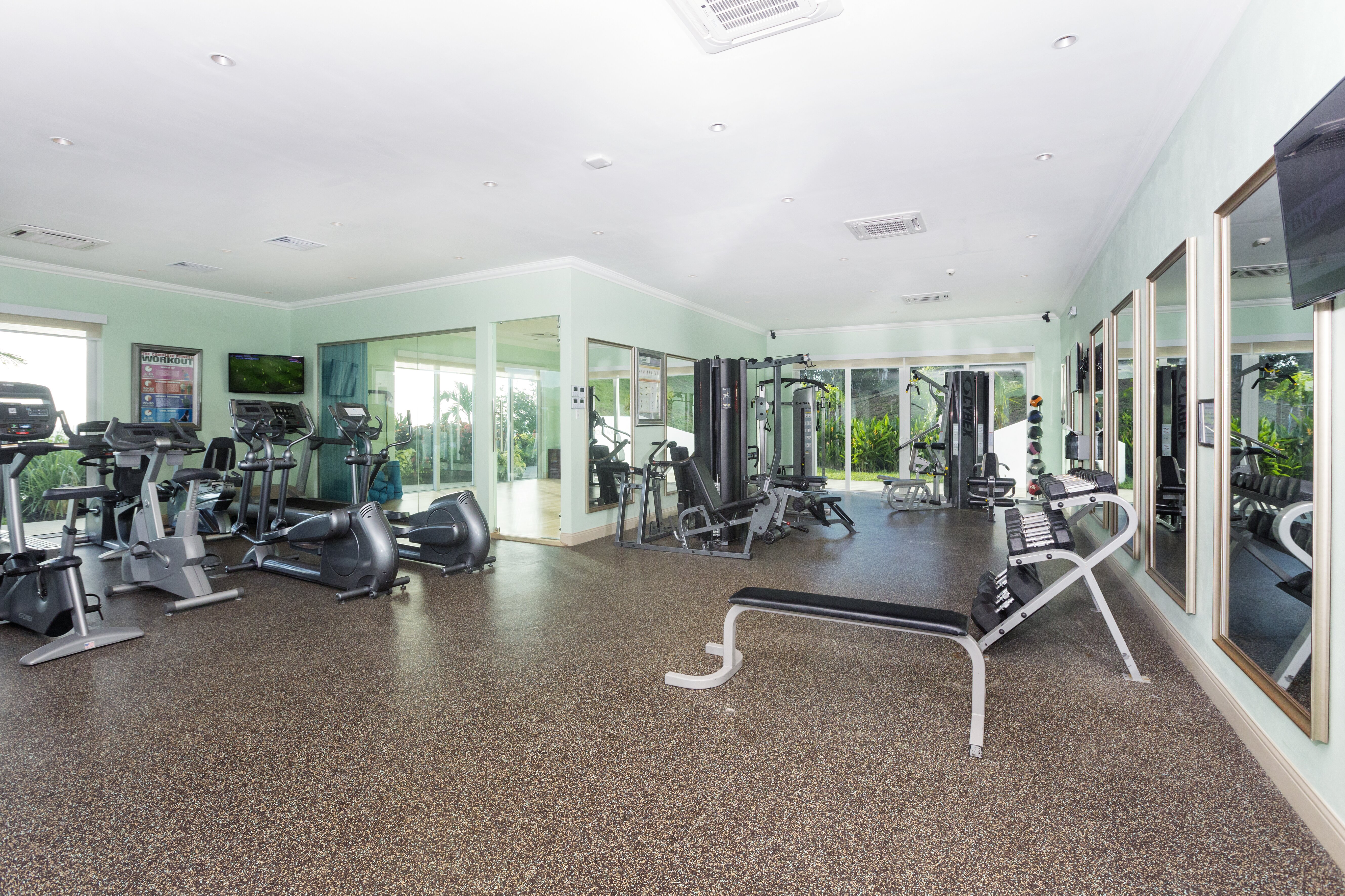 Estate Villa with Pool–3BD - Image 14