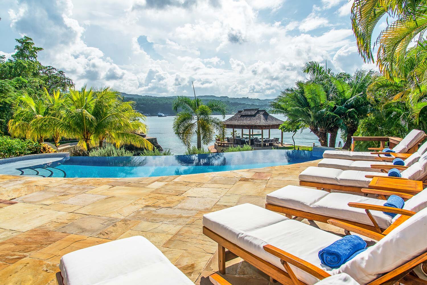 Makana on the Beach - Image 16