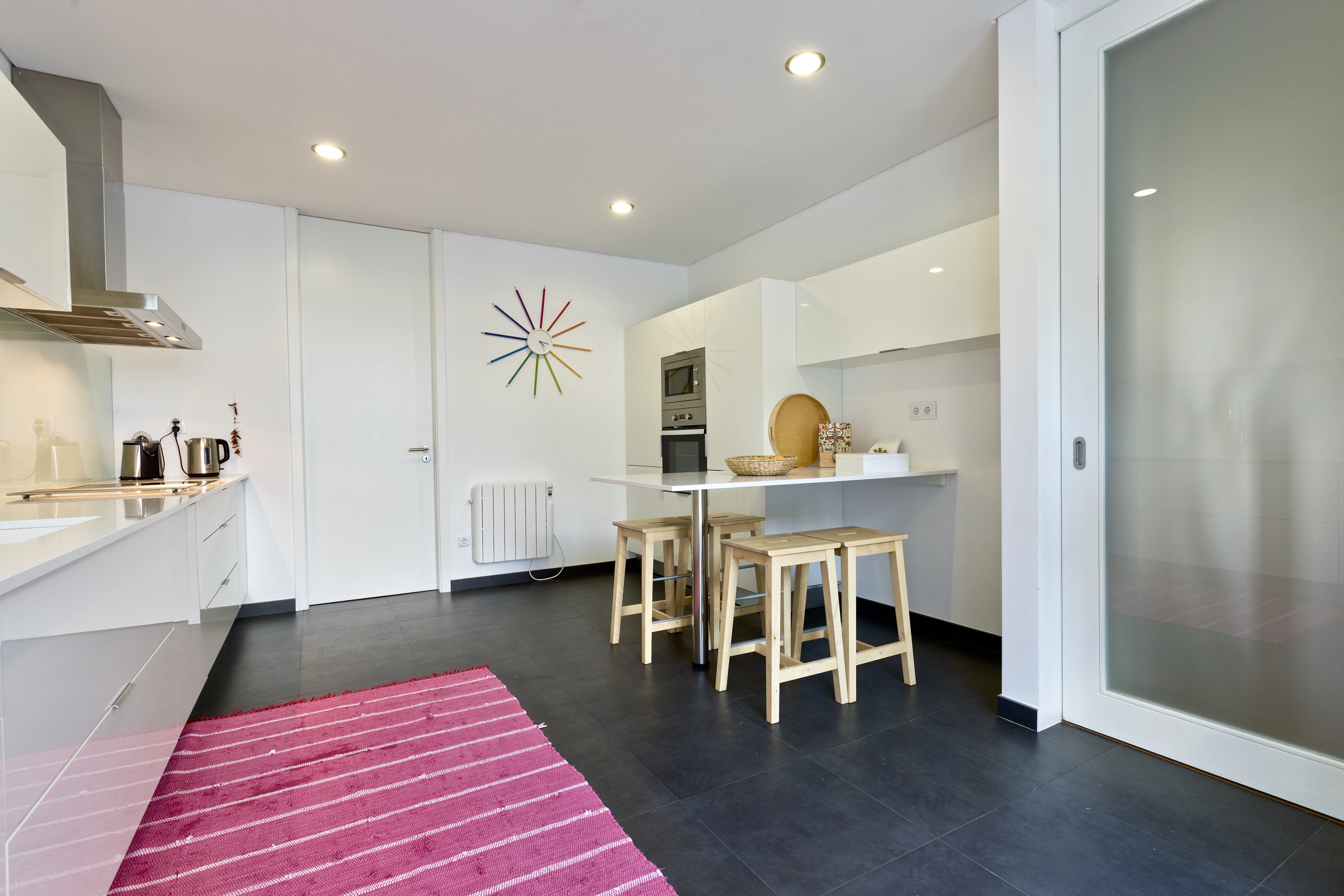 Vineyard House - Image 11