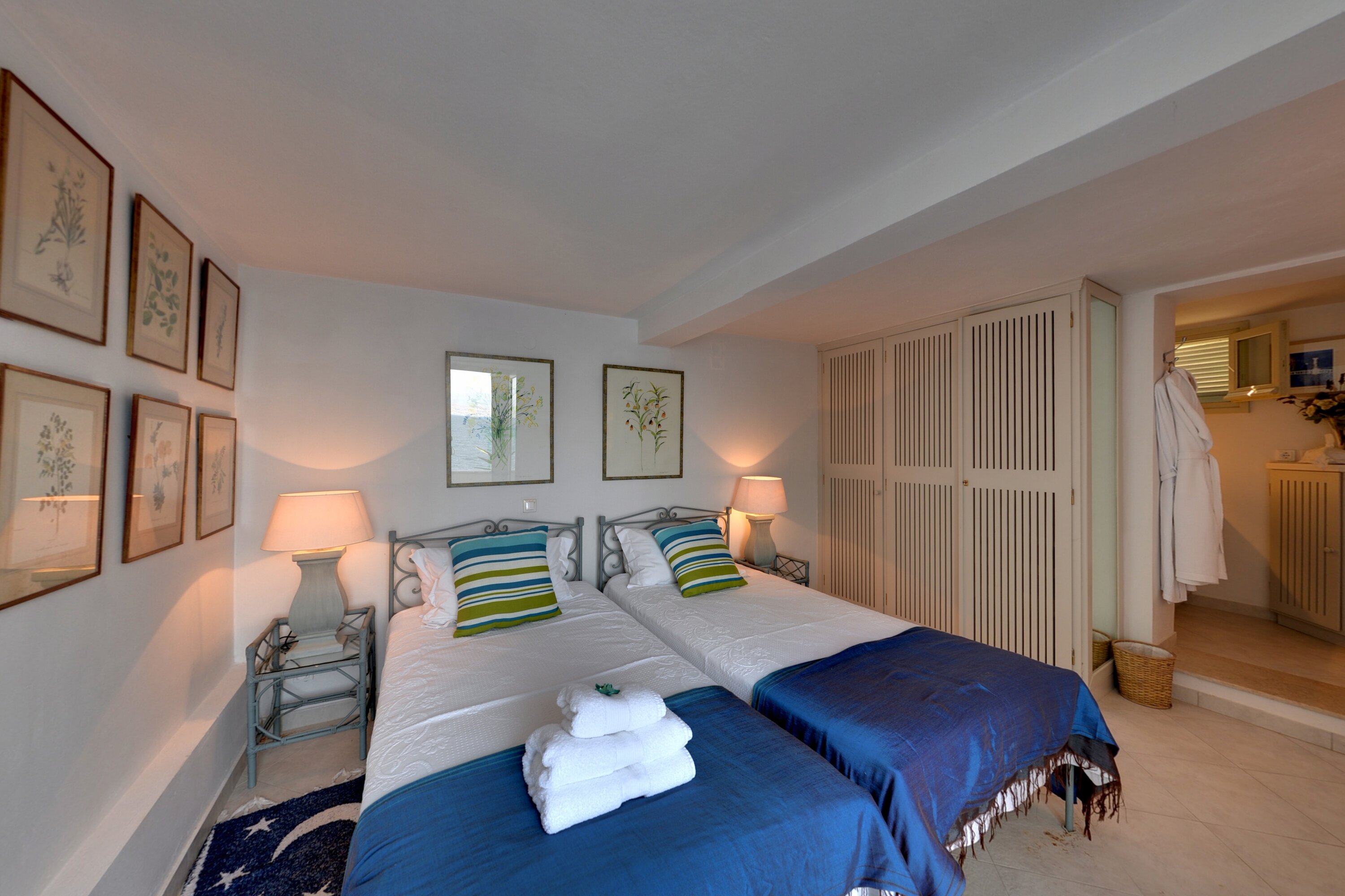 The Boat House - Image 15