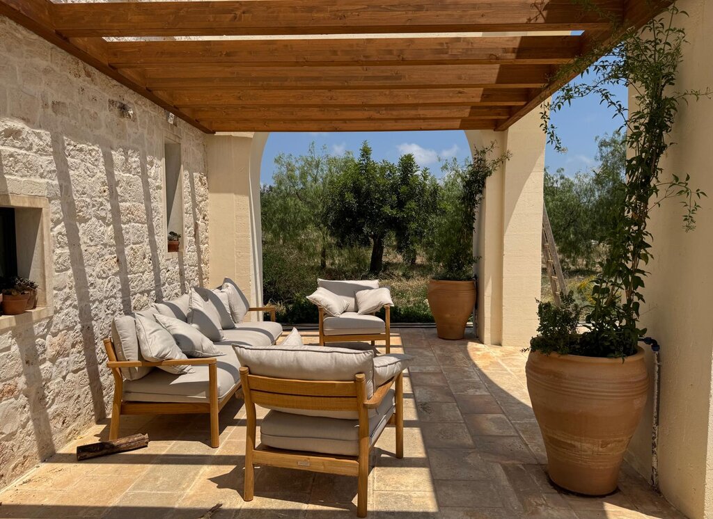 Main terrace with sitting and dining area
