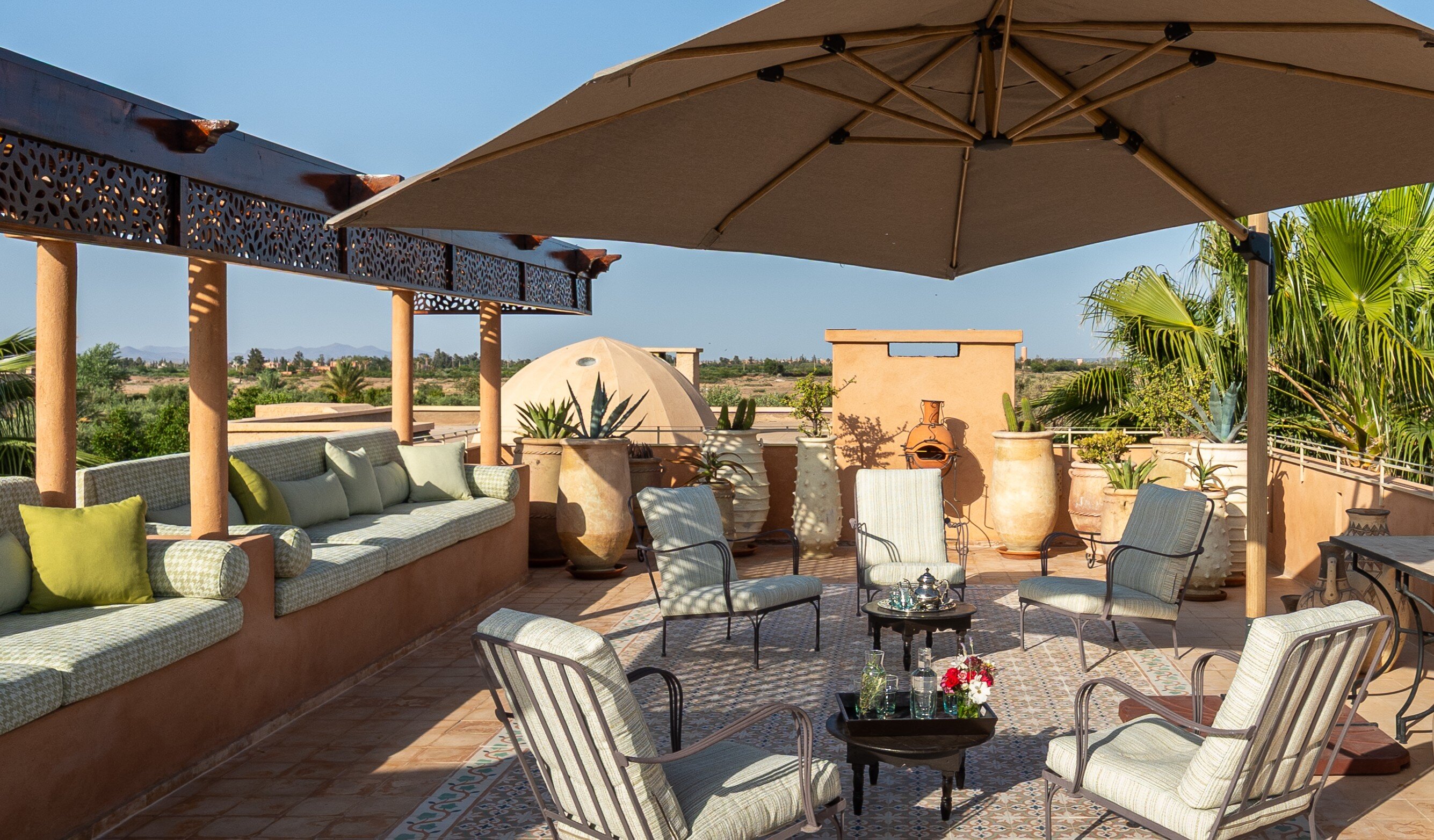 Furnished roof terrace