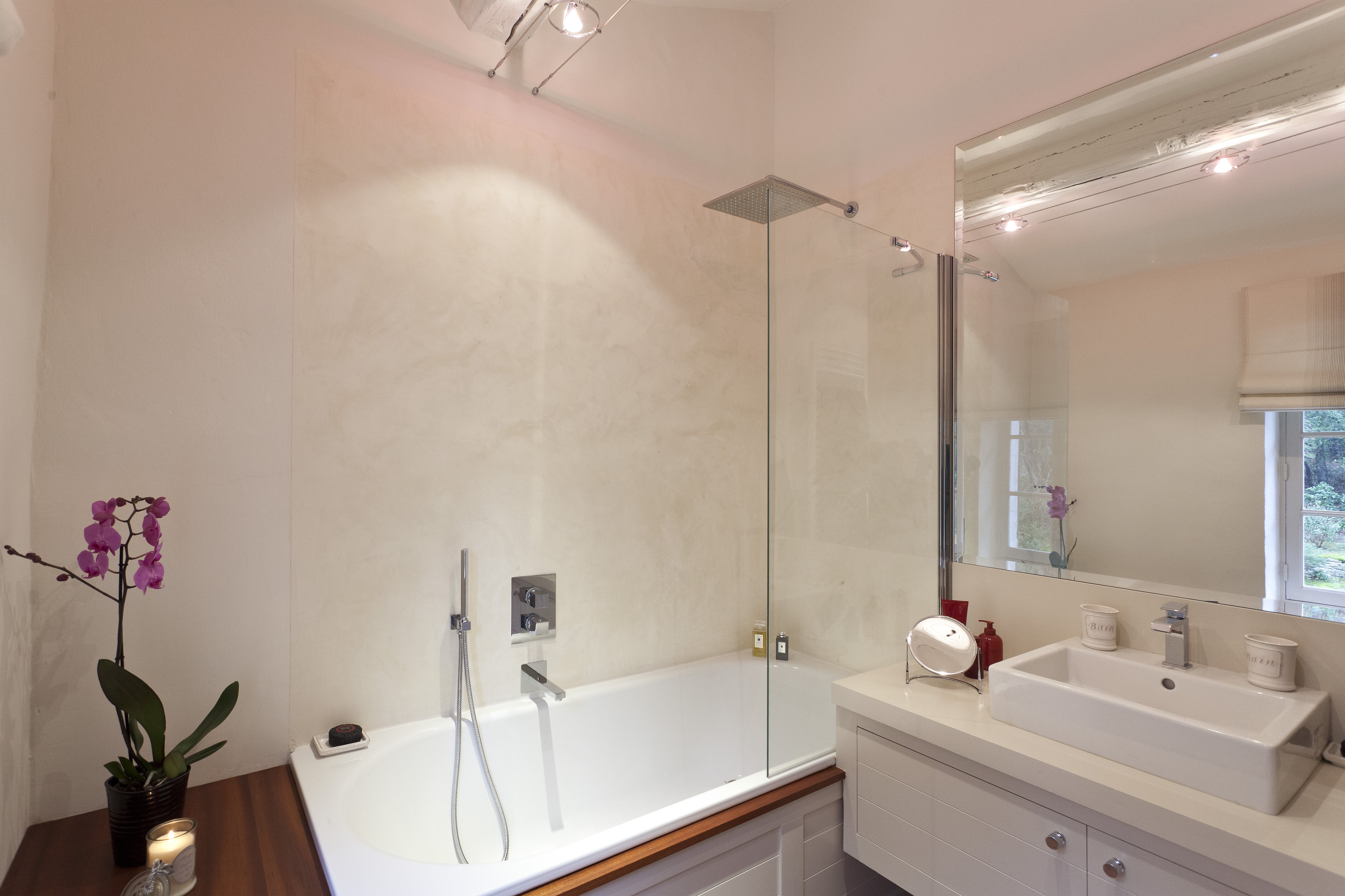 Mas Roumie - Image 6