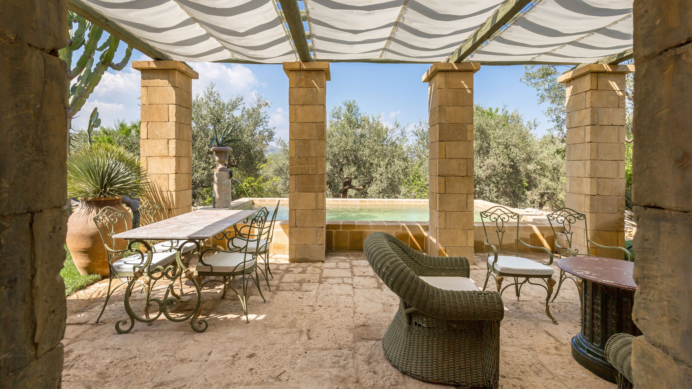 La Cisterna - Image 8