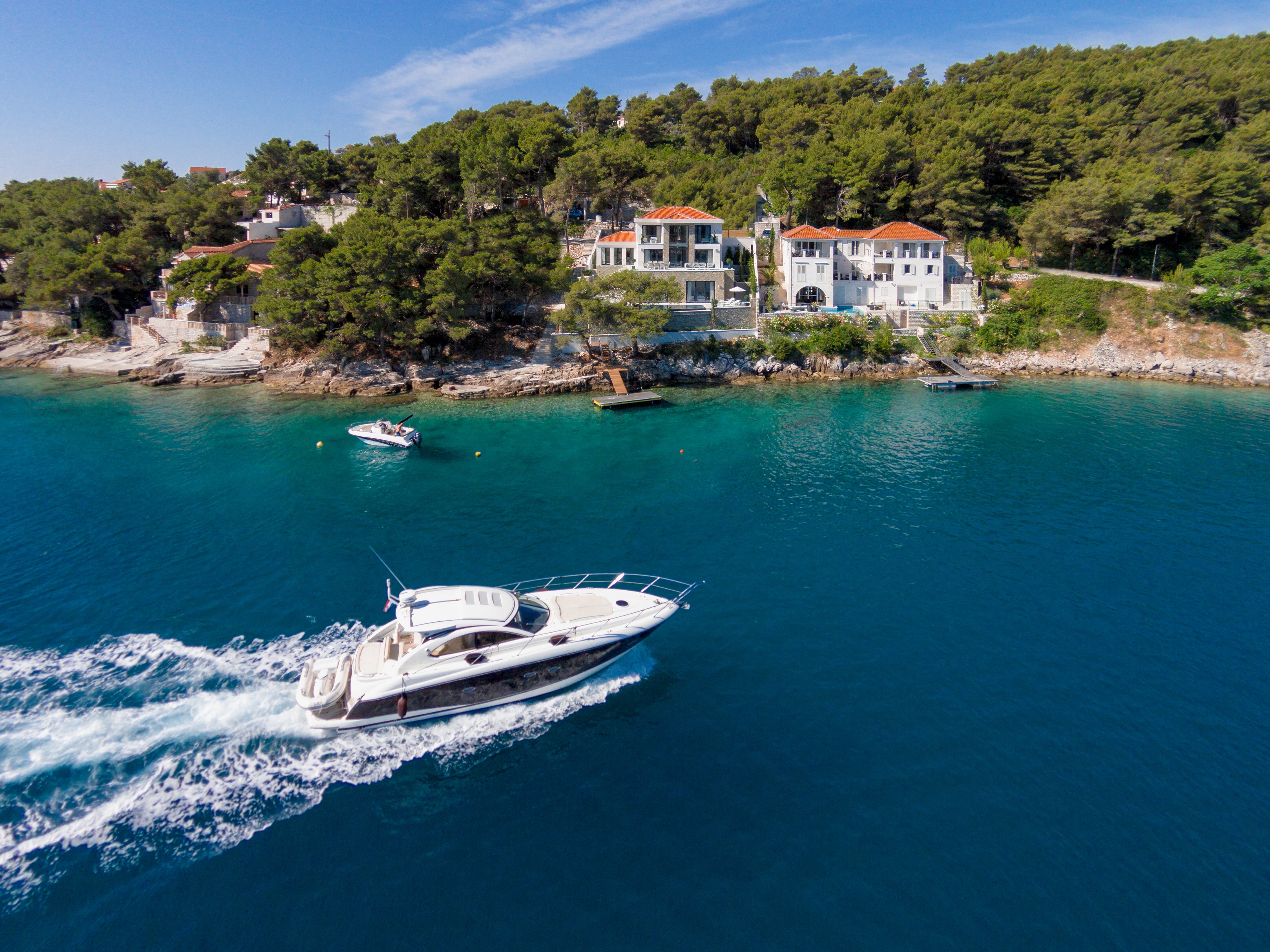 Sumartin Bay House - Image 15