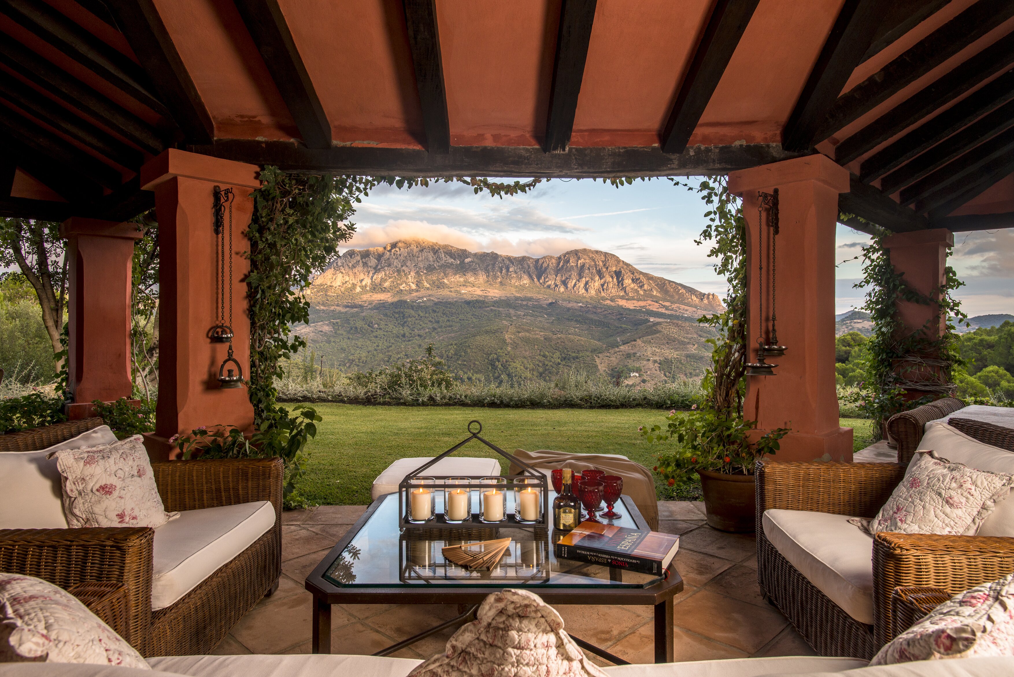 La Casa Roja - Image 5