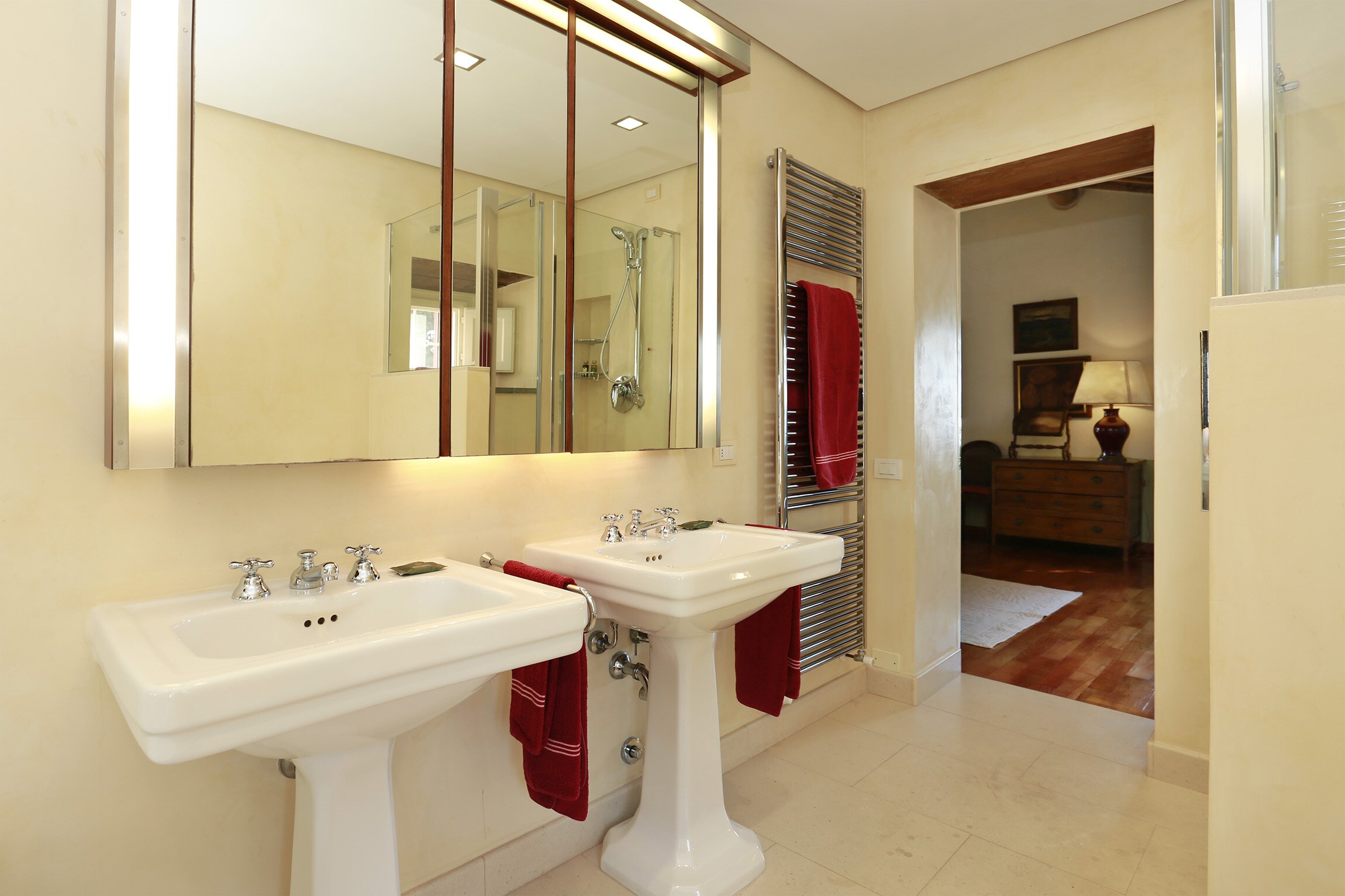 La Cantina - Image 10