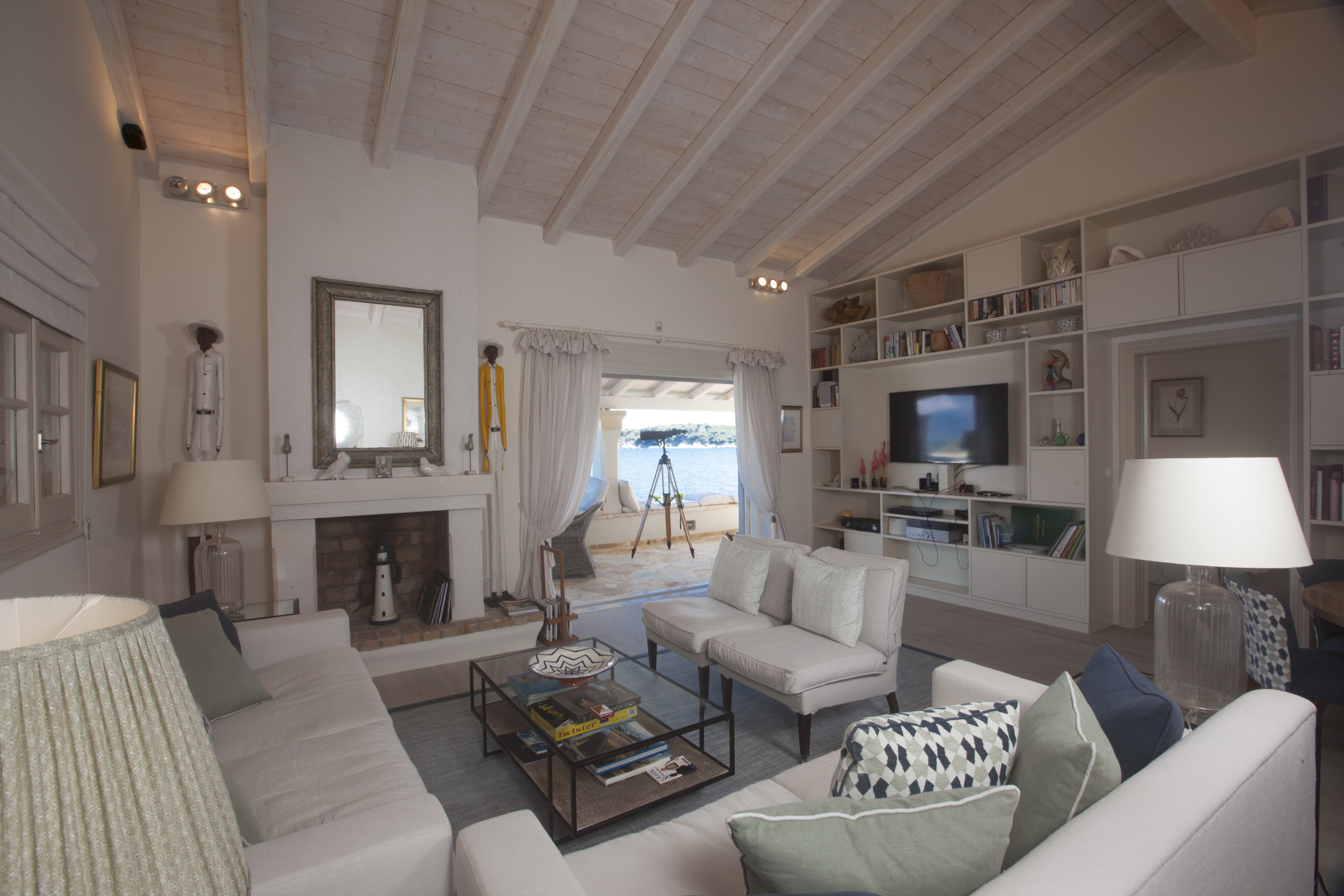 The Boat House - Image 6