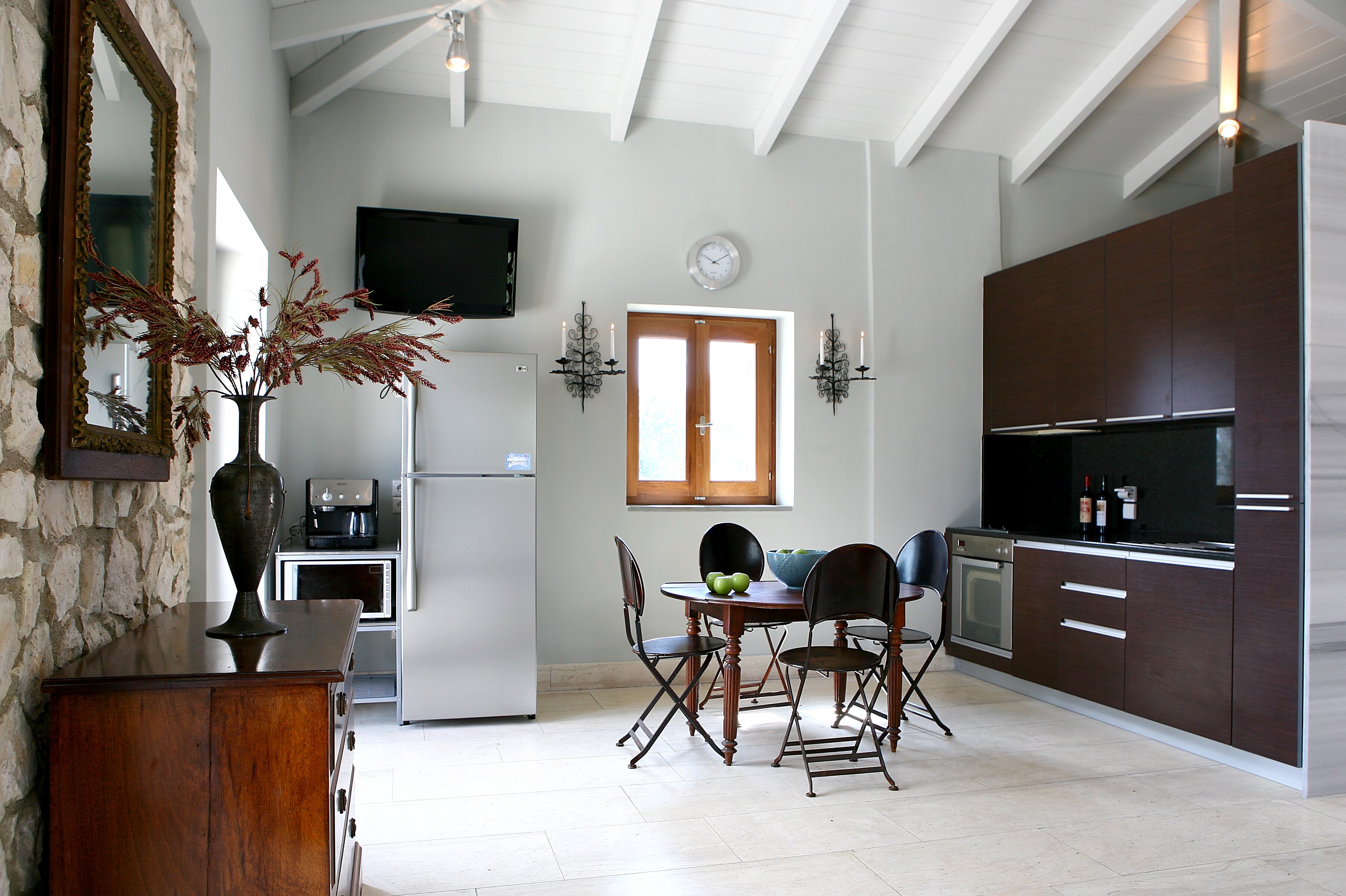 Atokos Cottage - Image 3