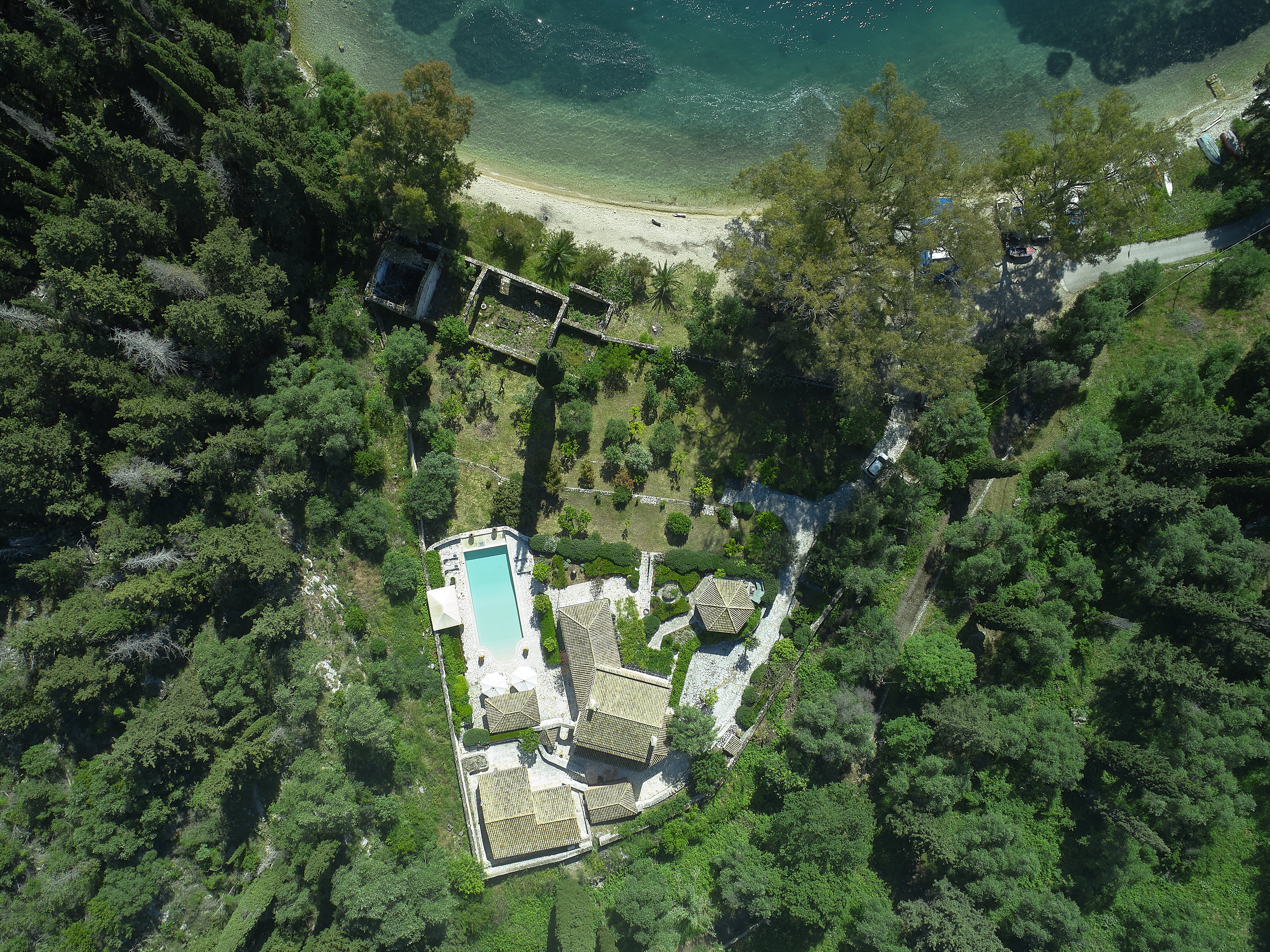 To Perivoli House - Image 19