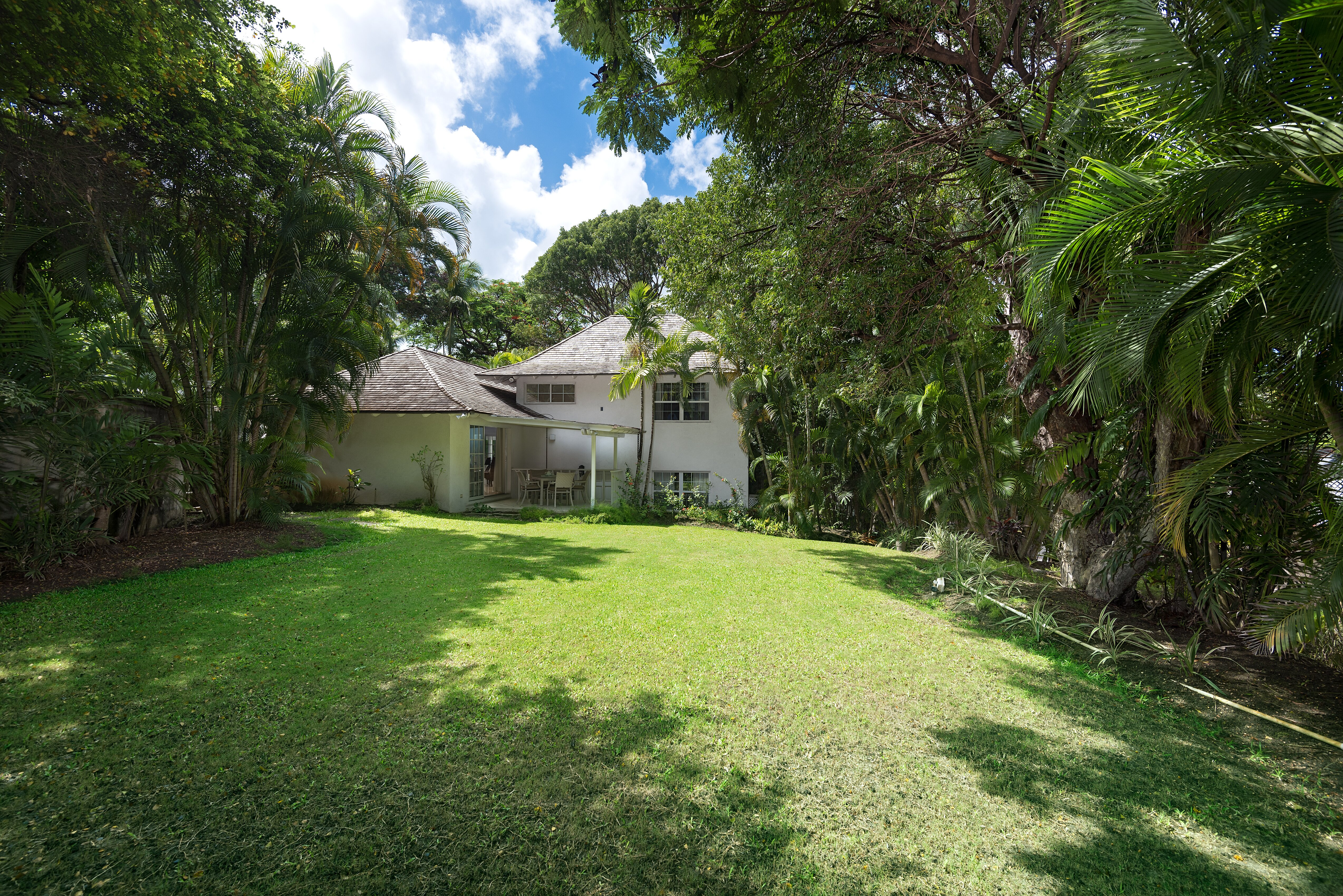 Bluff House - Image 12