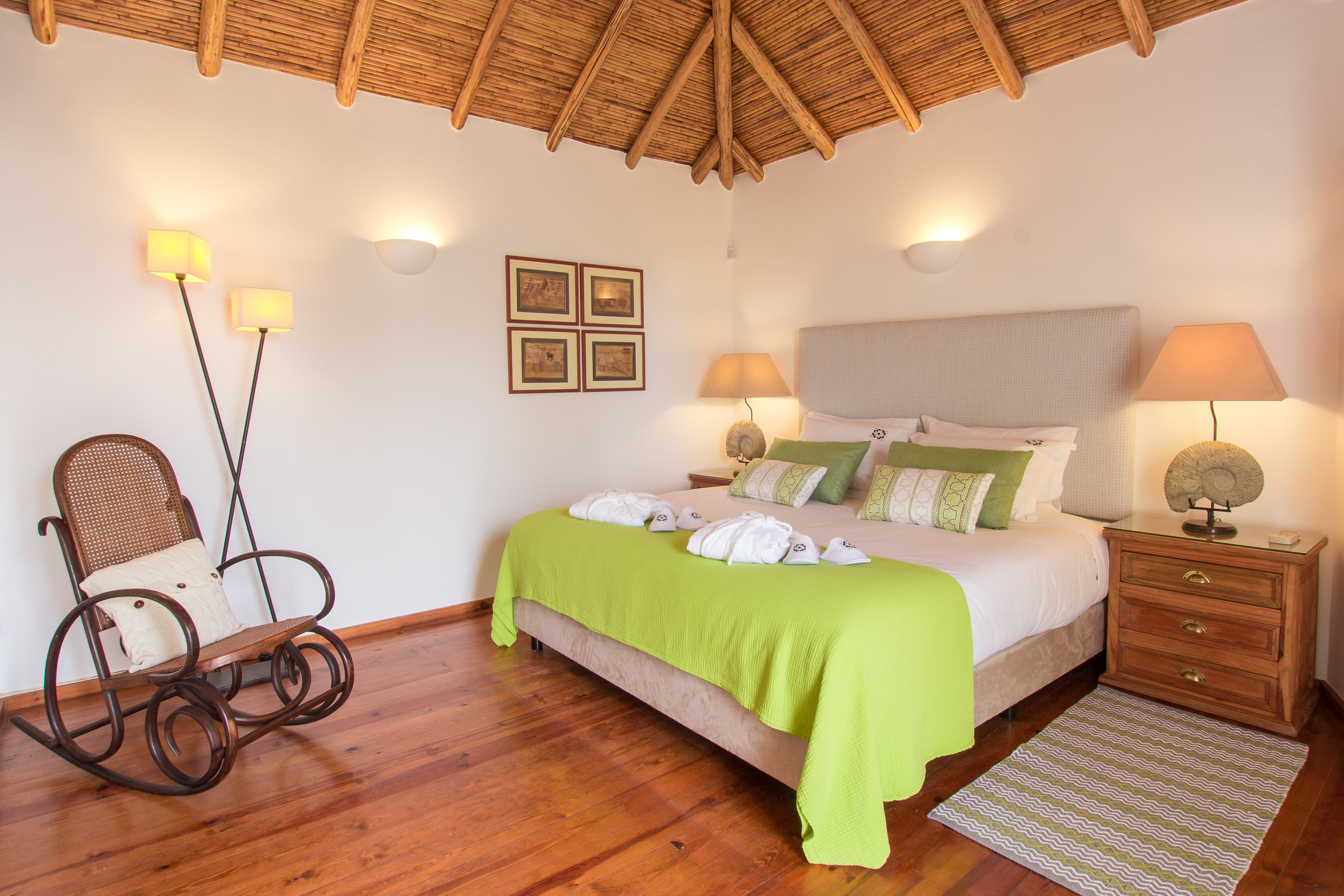 The Stone House - Image 9